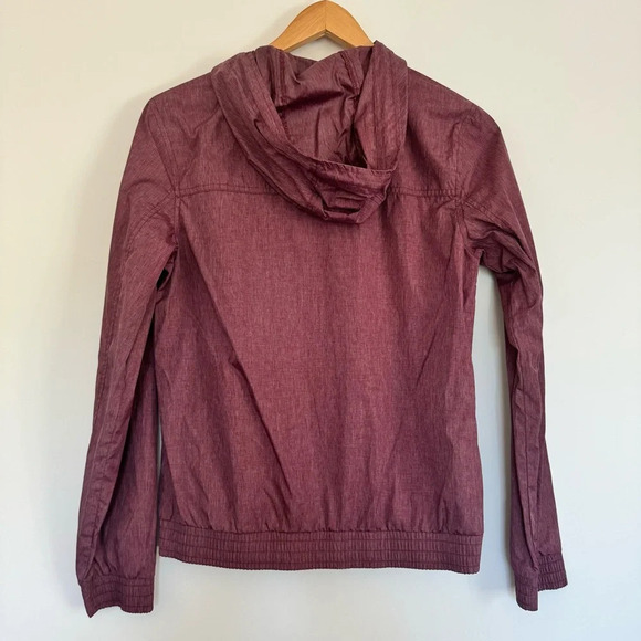 Zine Burgundy windbreaker size: M - Picture 2 of 3